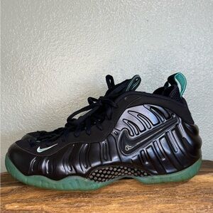 Nike Air Foamposite Pro Dark Obsidian Men’s Size 9.5